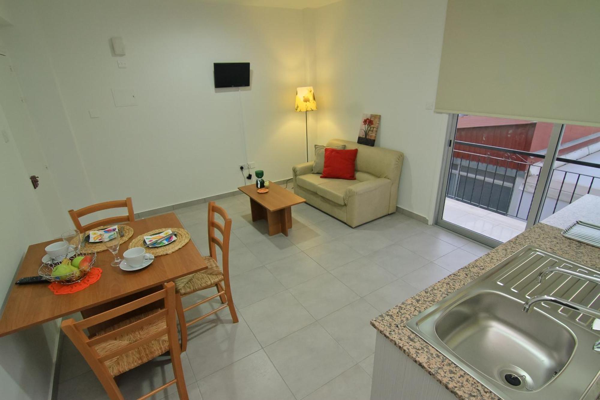 P. Ioannou Flats Apartment Larnaca Exterior photo