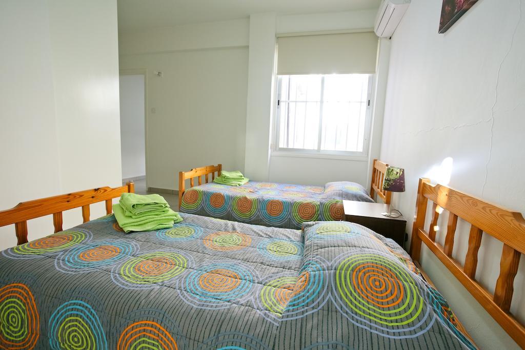 P. Ioannou Flats Apartment Larnaca Room photo