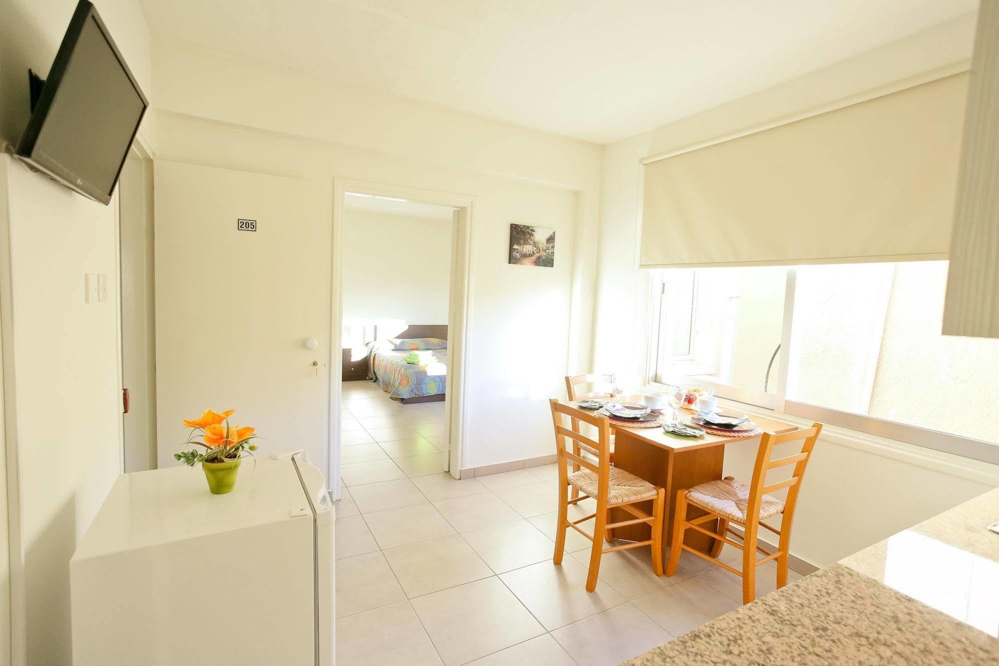 P. Ioannou Flats Apartment Larnaca Exterior photo