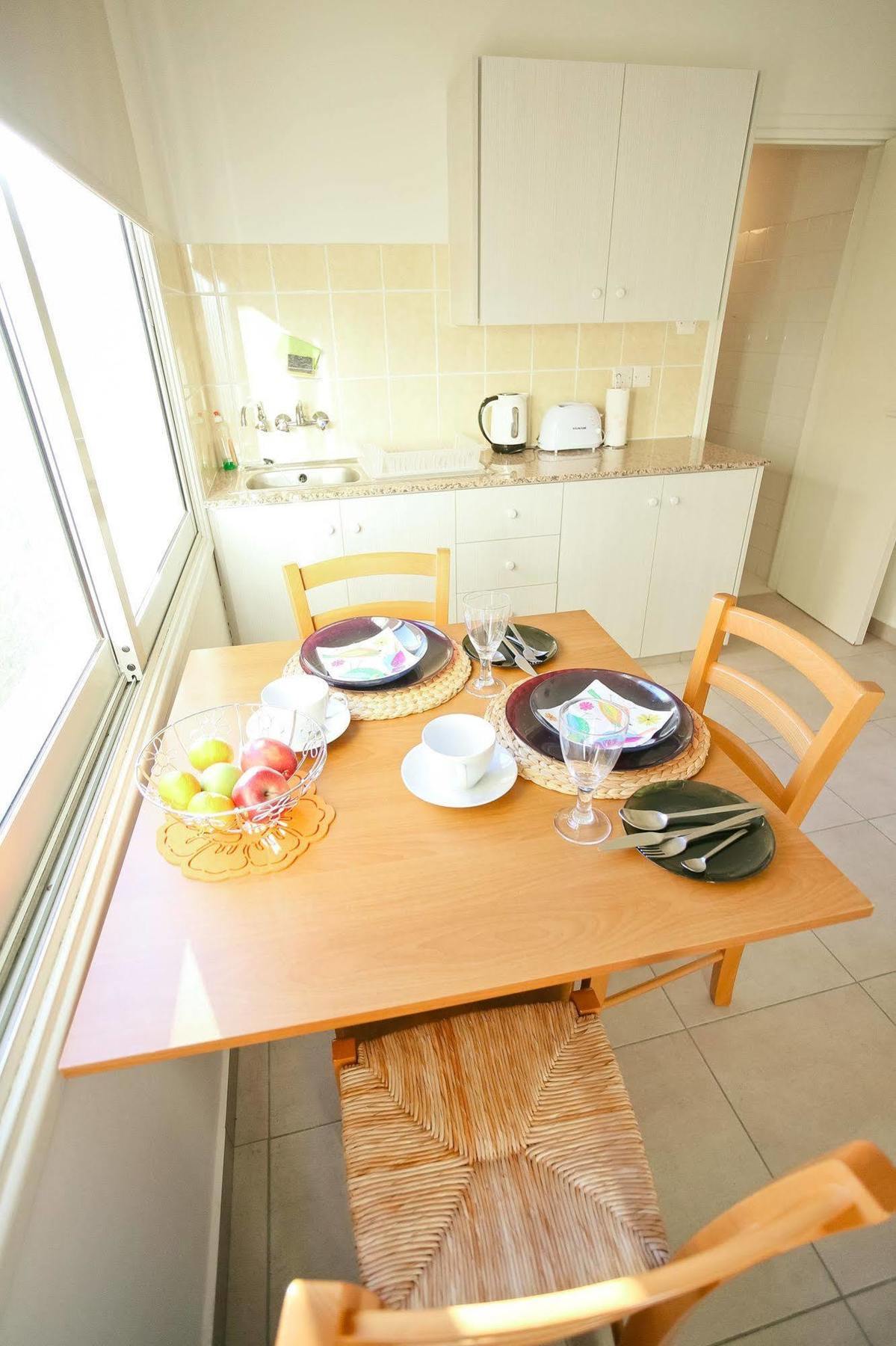 P. Ioannou Flats Apartment Larnaca Exterior photo